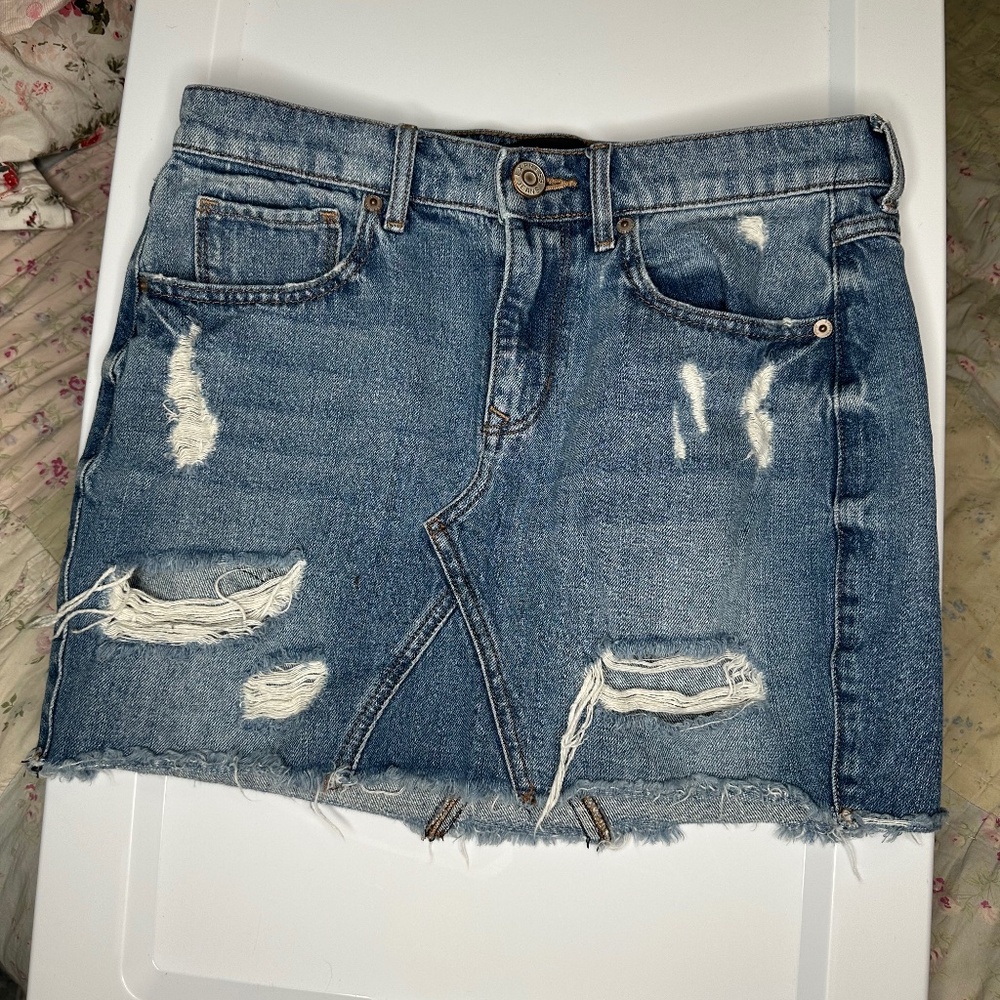 Express Jean Skirt Womens Mini Destroyed Tattered Cut Off Cotton Denim Size 4